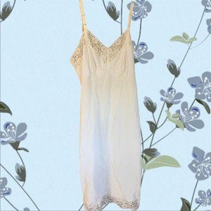 Vintage Slip